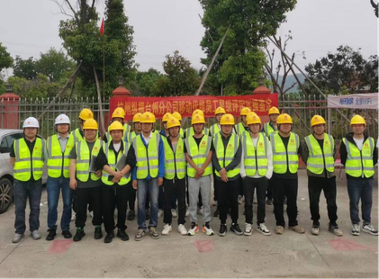 Khuyến khích sự phát triển của nhân viên, nâng cao chất lượng dịch vụ – Bộ phận mạng của Công ty Cổ phần Thông tin Hàng Châu Tương Quan tổ chức đánh giá sao cho nhân viên bảo trì